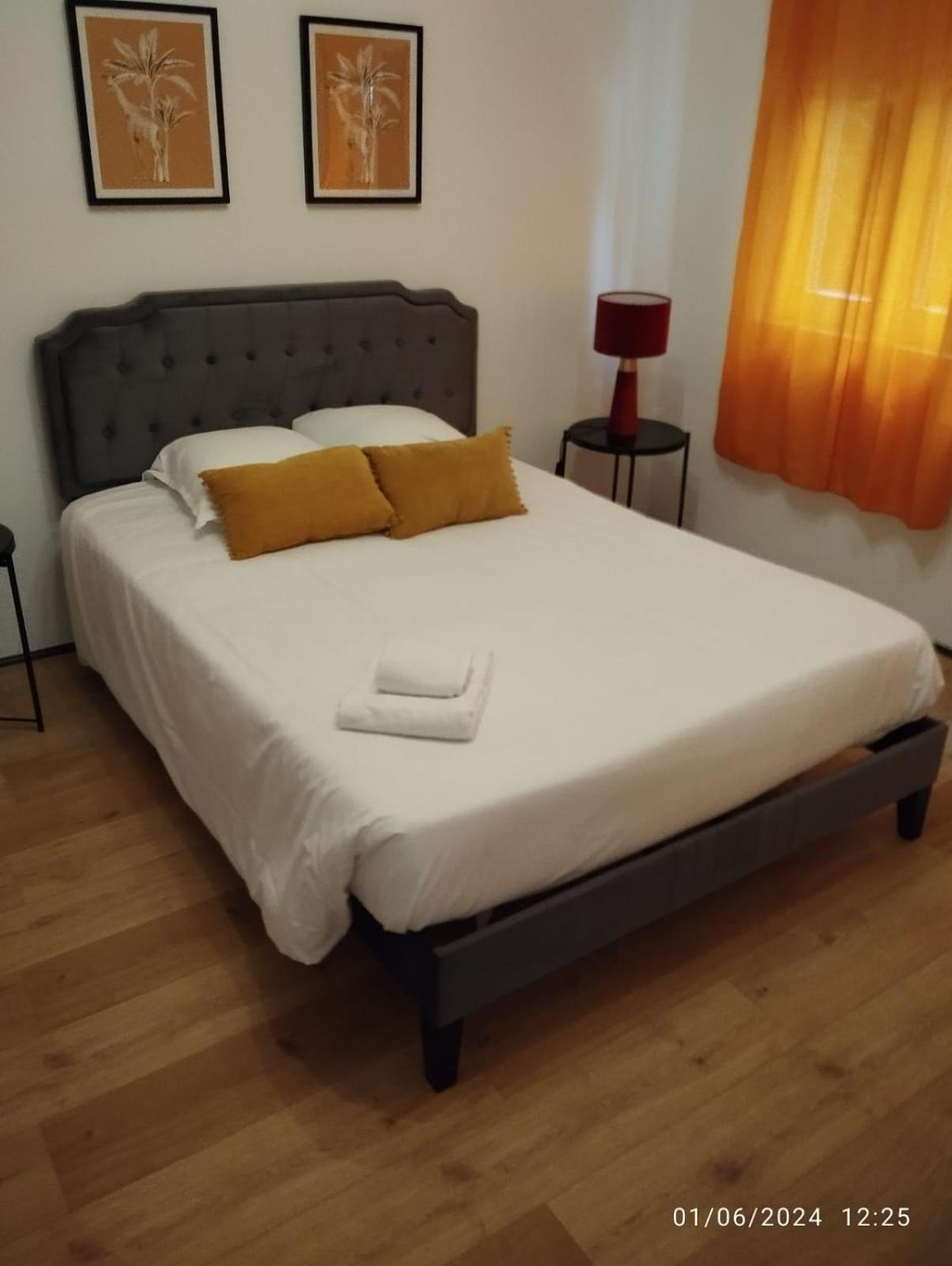 Apartment Sainte Cecile 1- Spacieux Et Lumineux